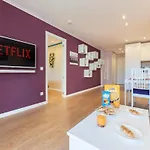 Apartment Salou-alboran-central-pool-2bed-portaventura-aa-wifi18 *