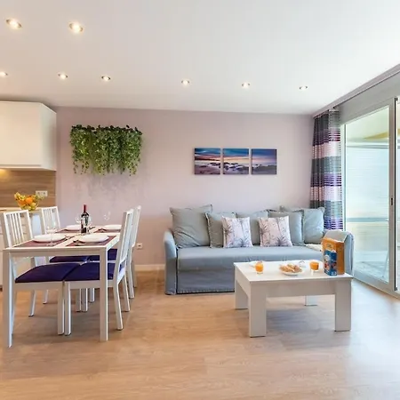 公寓 Salou-alboran-central-pool-2bed-portaventura-aa-wifi18 萨洛